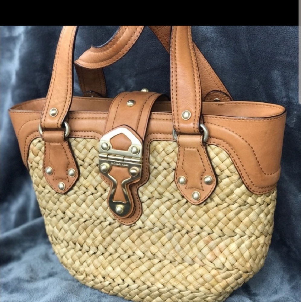 Handbag purse